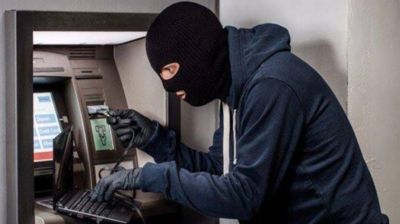 Resahkan Masyarakat, 2 Pembobol ATM di Kota Tua Dibekuk Polisi