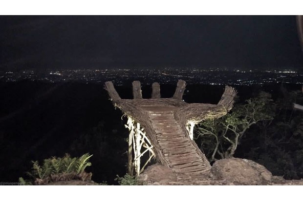  Bus Pariwisata yang Hendak ke Hutan Pinus di Dlingo Dilarang lewat Simpang Patuk