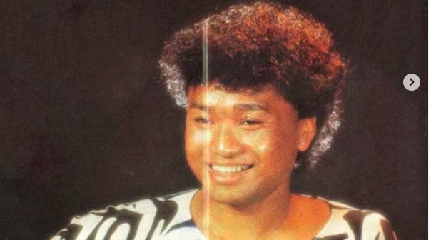 Memiliki Suara Merdu, Daniel Sahuleka Jadi Musisi Berkat Dukungan Istri Bulenya 