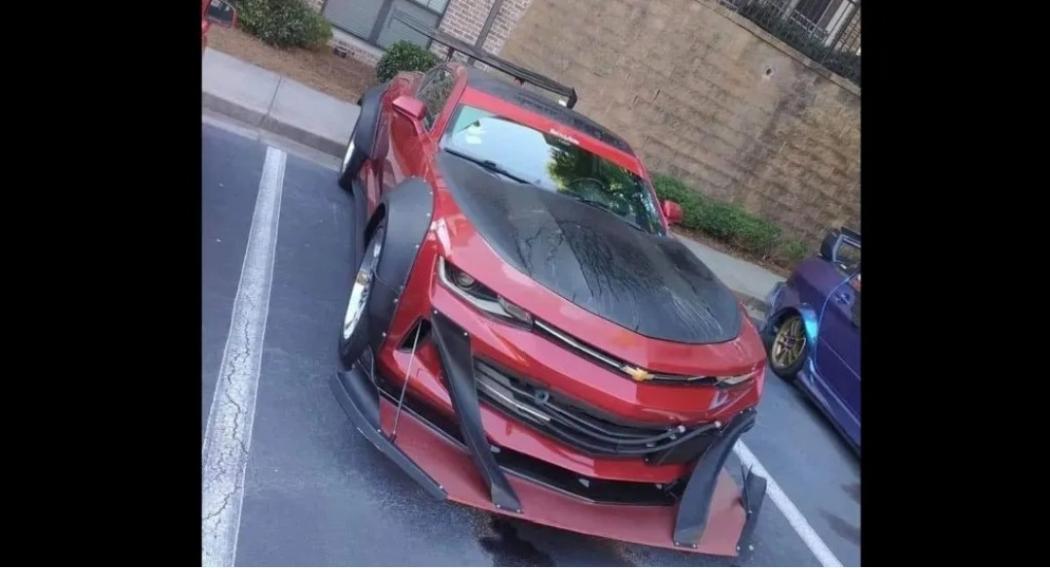 Viral, Mobil Sport Chevrolet Camaro Ini Dimodifikasi Malah Mirip Kendaraan Pembersih Salju 