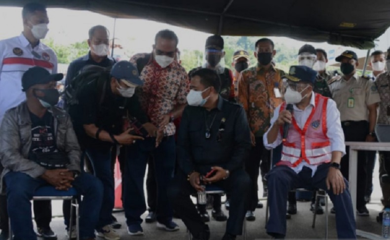 Ketua Komisi V DPR Sebut PLBN Titik Penting Memutus Mata Rantai Penularan Covid-19