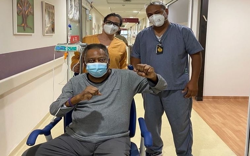 Kondisi Pele Memburuk, Legenda Sepak Bola Brasil Jalani Perawatan Intensif Lagi