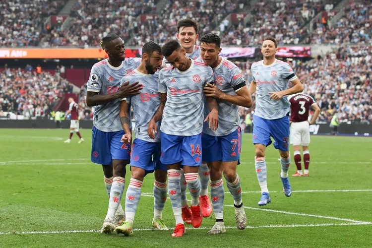 Takut Senior! Ini Momen Lingard Dipaksa Ronaldo-Bruno Selebrasi usai Cetak Gol Vs West Ham