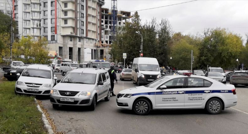 Mahasiswa Ngamuk Lepas Tembakan di Kampus, 8 Orang Tewas