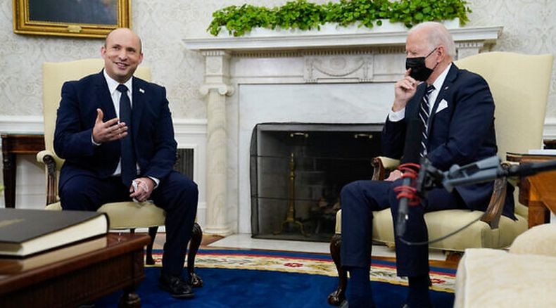 Joe Biden Tampak Tertidur saat Bertemu PM Israel Naftali Bennett, Begini Faktanya