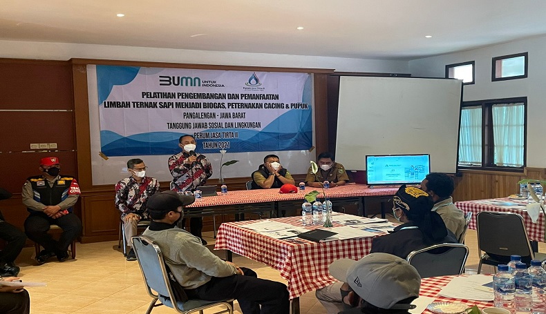 Cegah Pencemaran di Sungai Citarum, Perum Jasa Tirta II Edukasi 4 Desa di Hulu
