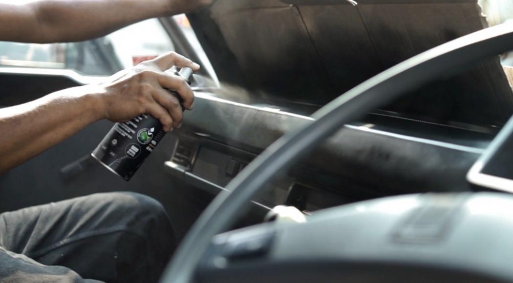 Dashboard Mobil Kusam dan Retak, Ini Perawatan Harus Dilakukan