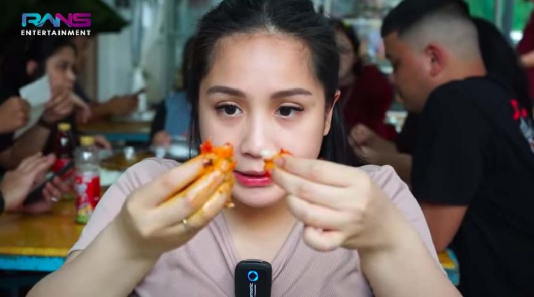 Nagita Slavina Ngidam Bawa Restoran Padang ke Rumah, Netizen: Masya Allah Berkah Rezekinya