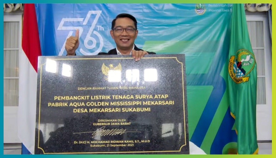 Resmikan PLTS Atap Pabrik Danone-Aqua, Gubernur Jabar Dorong Pelaku Industri Implementasikan EBT 