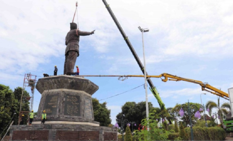 Patung Bung Karno Setinggi 14 Meter Berdiri di Buleleng Bali