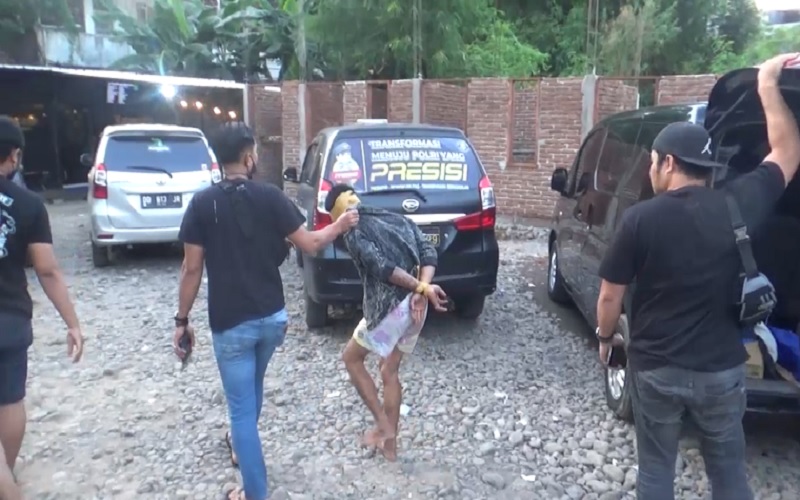 Siswi SMP Diperkosa di Apartemen, Handphone Dibawa Kabur Pelaku 
