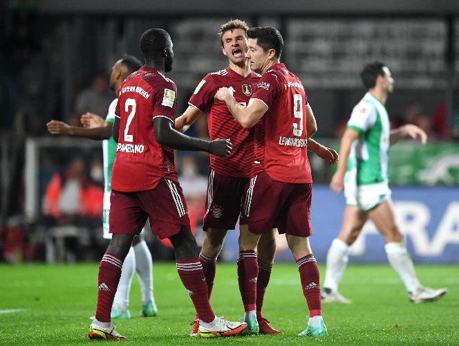 Terlalu Perkasa, 10 Pemain Bayern Munchen Hajar Greuther Furth