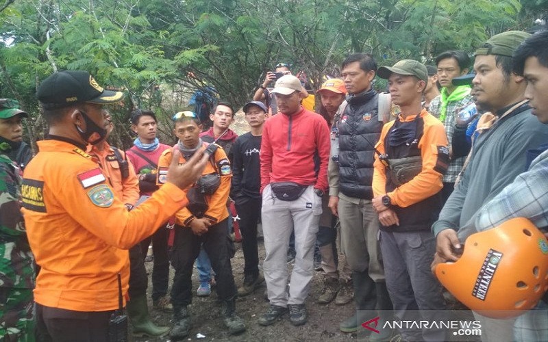 Selain Gibran, Pendaki Ini Pernah Hilang di Gunung Guntur: Ditemukan Tanpa Baju