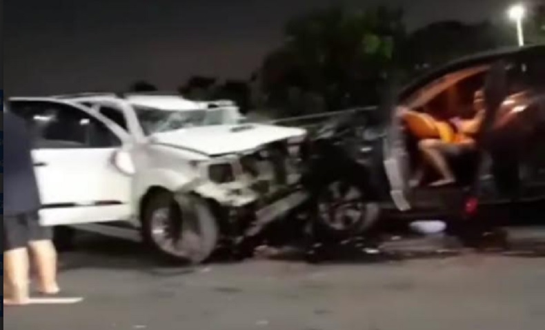 Tabrakan Beruntun di Tol Wiyoto Wiyono Jakarta, 3 Mobil Ringsek