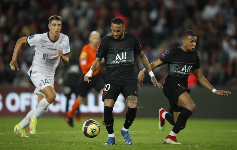 Lionel Messi Hanya Duduk di Tribune, PSG Hajar Montpellier