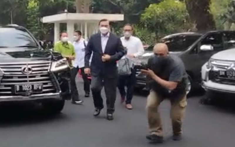 Penuhi Panggilan Polda Metro Jaya, Luhut Datang Pagi-Pagi