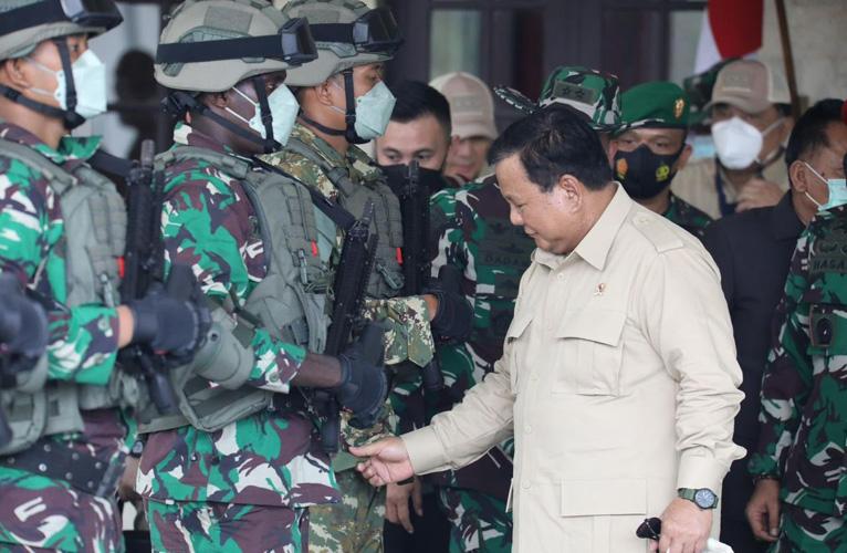 Tinjau Pusdiklatpassus, Prabowo: TNI Dituntut Profesional dan Selalu Siap Hadapi Ancaman