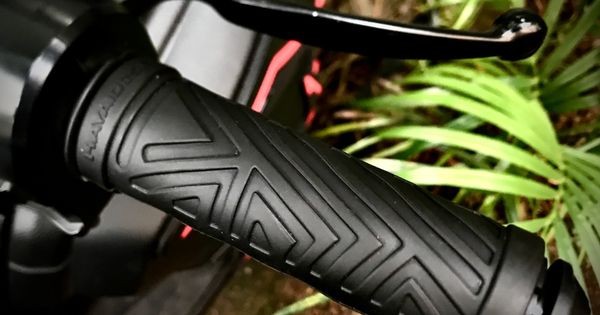 Modifikasi, Pasang Handgrip Seusai Konsep Motor