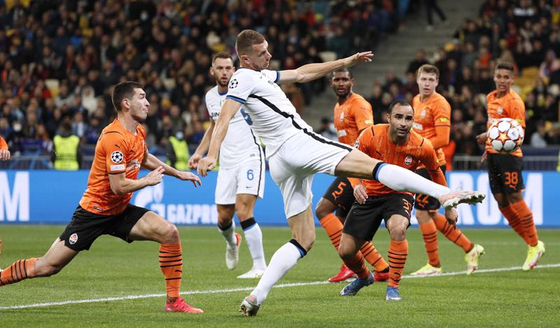 Masih Loyo di Liga Champions, Inter Milan Ditahan Shakhtar Donetsk 