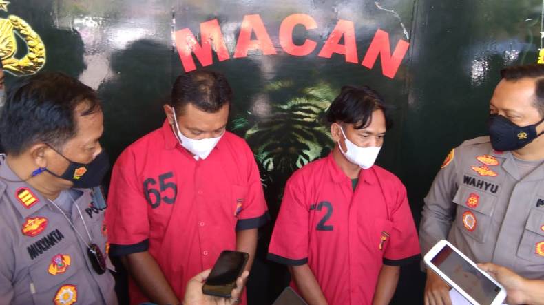Jebol Plafon Toko, 2 Pencuri Ini Gasak Puluhan Handphone di Sukoharjo 