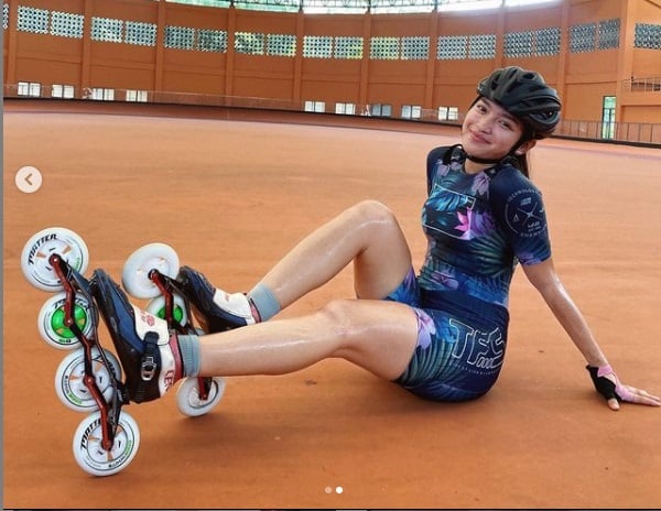 Dhinda Salsabila, Atlet Sepatu Roda Andalan Tim Papua yang Cantiknya Bikin Gagal Fokus