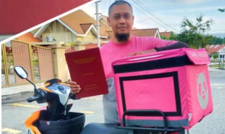 Viral, Driver Ojol Ini Selesaikan Program Doktor Bidang Farmasi