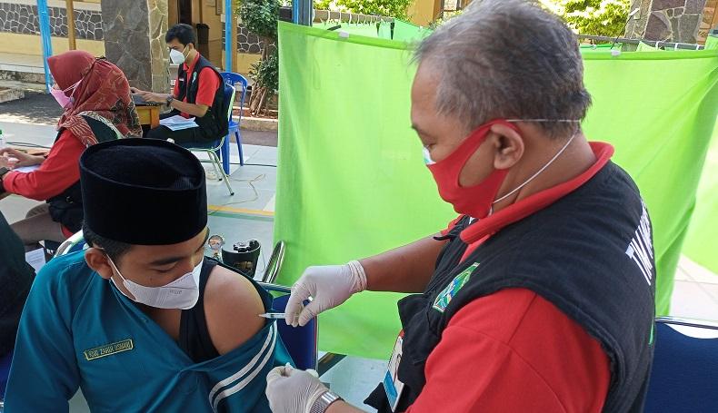 Vaksinasi Covid-19 untuk Anak di Bawah 12 Tahun Masih Dikaji