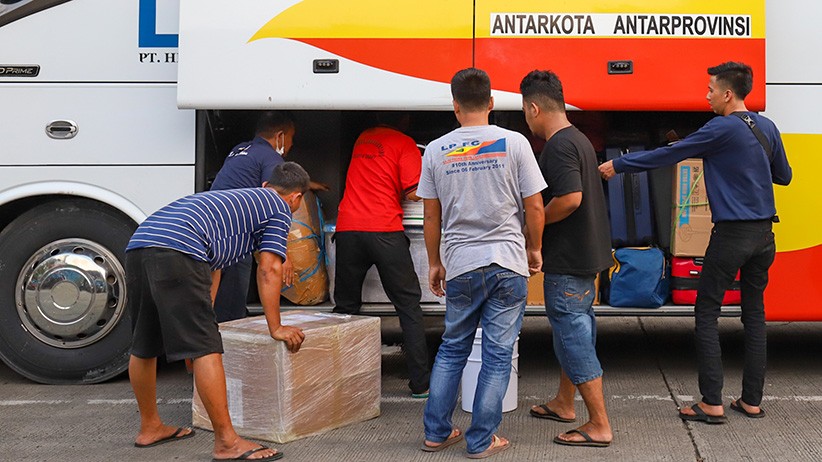 Jelang Lebaran, Penumpang di Terminal Mulyojati Metro Mulai Meningkat