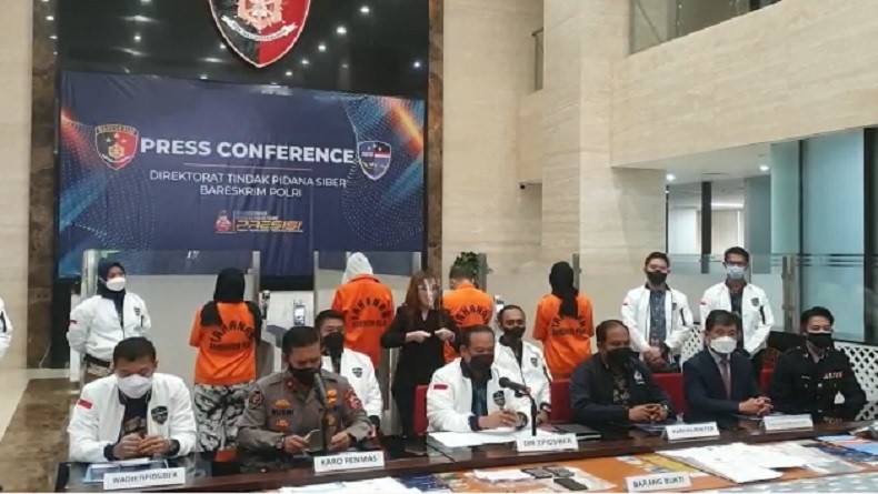 Empat Orang Ditangkap Kasus Penipuan Skema Bussiness Email Compromise