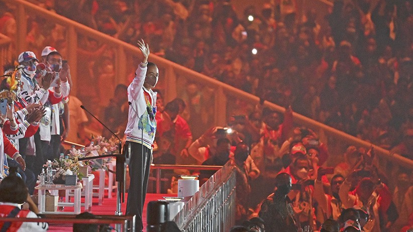 Jokowi Singgung Dua Lagu TikTok di Pembukaan PON XX, Tepuk Tangan Riuh di Stadion Lukas Enembe
