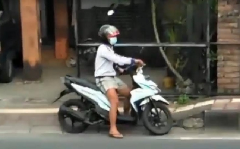 Rekam Pria Pamer Alat Kelamin, Perempuan Ini Teriak: Woi Orang Cabul!