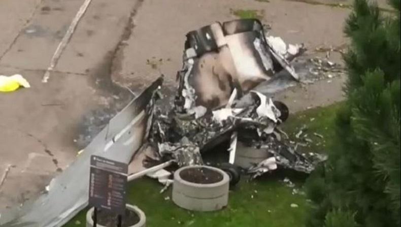 Pesawat Kecil Jatuh Terbakar, Lamaran Romantis Berakhir Tragis