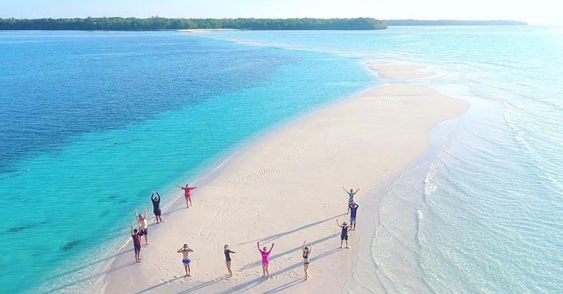 Pesona Kei Island di Maluku, Indah Bisa Lihat Migrasi Burung Pelikan