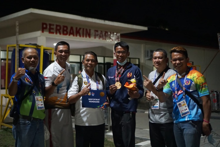 Sugeng Persembahkan Emas Pertama Babel di PON XX Papua