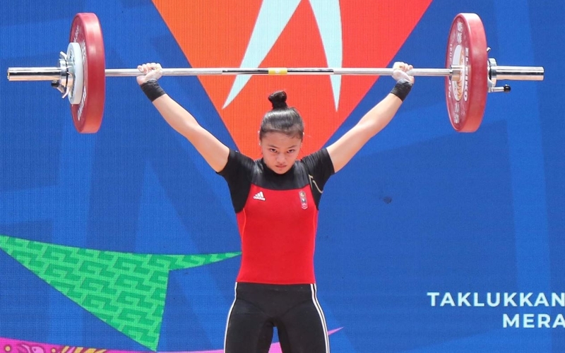 Hasil Angkat Besi PON XX Papua 2021: Windy Cantika Raih Emas untuk Jawa Barat