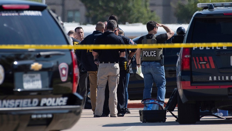 Penembakan di SMA, 3 Orang Luka