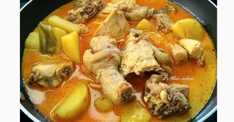 Cara Membuat Opor Ayam Kentang, Berlimpah Rempah Menggugah Selera