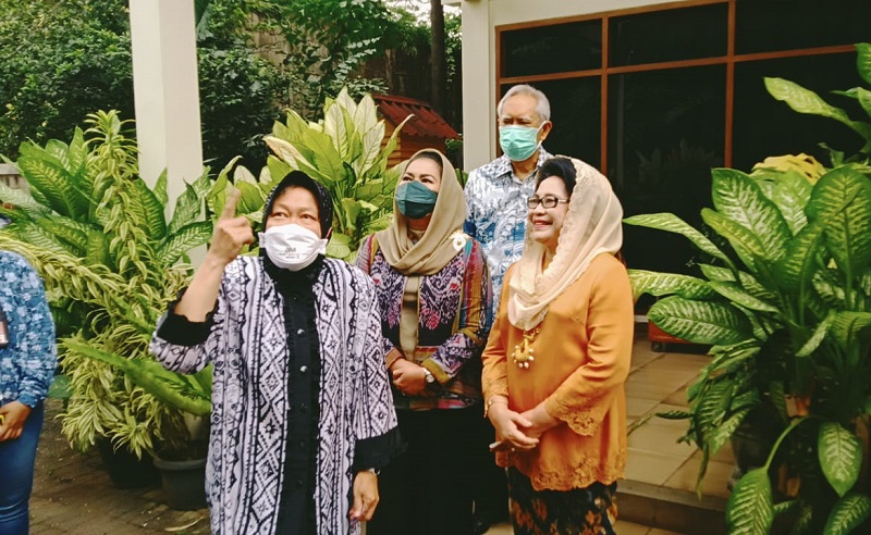 Kunjungi Guntur Soekarnoputra, Risma Minta Izin Gunakan Gambar Bung Karno untuk Uang Baru 2022