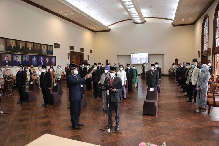 Jaka Widada Jabat Dekan Fakultas Pertanian UGM Periode 2021-2026