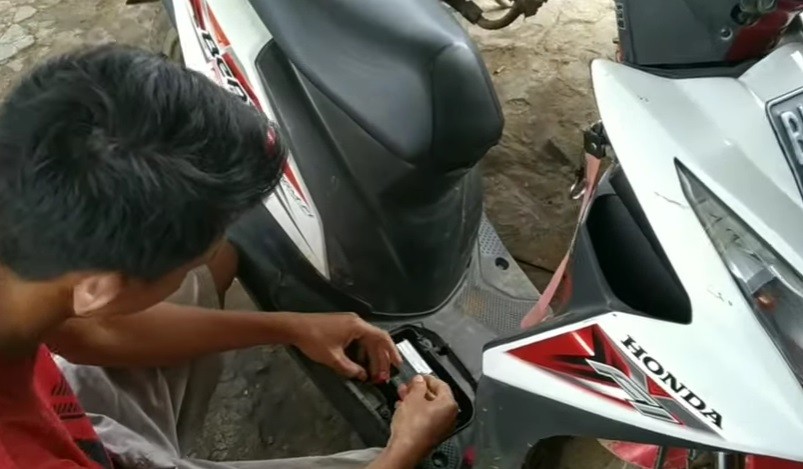 Cara Mengatasi Motor BeAT Mati Mendadak, Perhatikan Model Injeksi atau Karburator