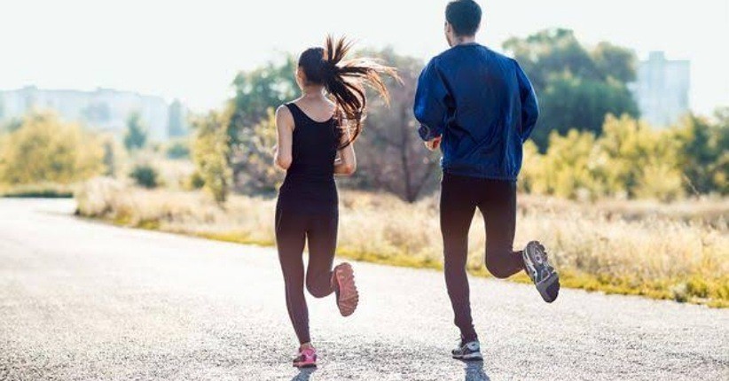 Pilihan Fashion Sepatu untuk Penggemar Olahraga, Ringan dan Fashionable