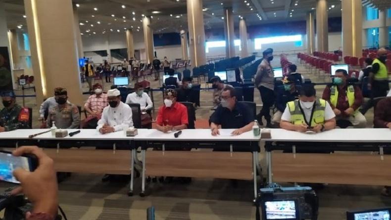 Penerbangan Internasional Dibuka, Wayan Koster: November Ada 20.000 Turis ke Bali