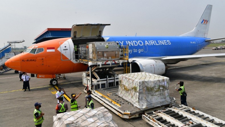 Vaksin Kembali Tiba di Indonesia, 601.380 Pfizer dan 672.600 Astrazeneca