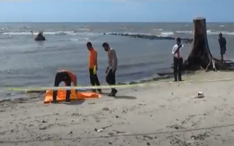 Geger Mayat Bocah Tanpa Kepala Ditemukan di Tepi Pantai