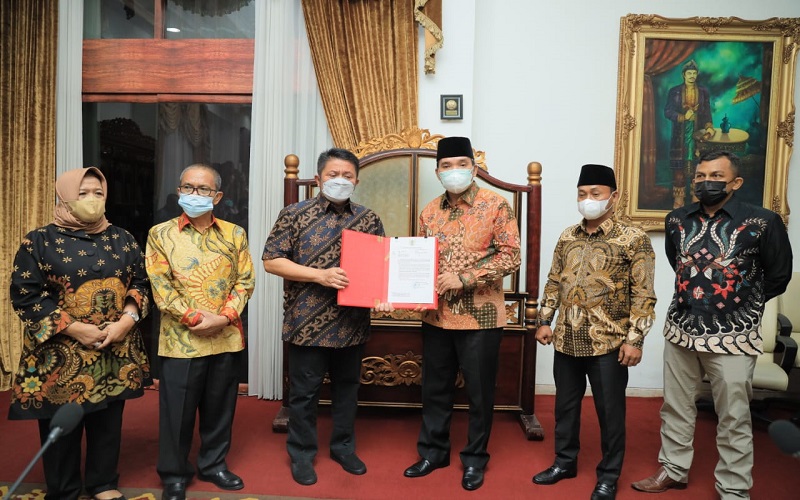 Dodi Reza Ditahan KPK, Herman Deru Minta Muba Kompak di Bawah Pimpinan Beni Hernedi