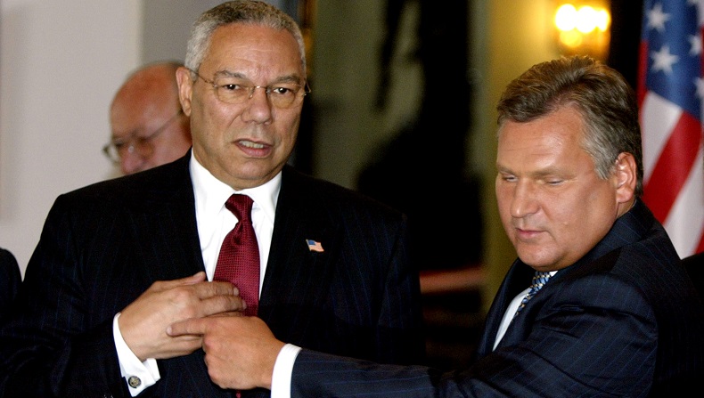 Sosok Mantan Menlu AS Collin Powell , Pernah Ditawari Jadi Presiden Kulit Hitam Pertama