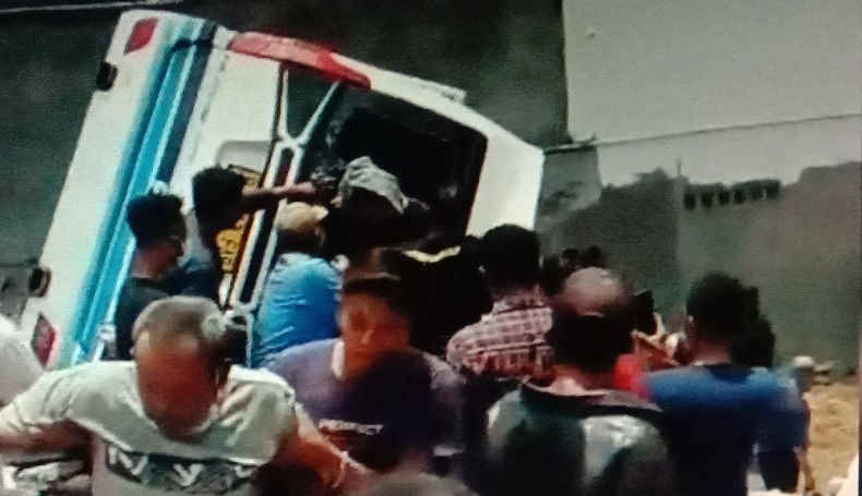  Elf Masuk Jalur Berlawanan Tabrak 2 Kendaraan di Bandung, 19 Luka-Luka
