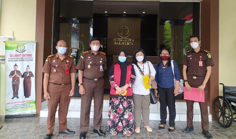 Kejari Salatiga Tahan Tersangka Kasus Dugaan Korupsi Pajak Penghasilan dan TPPU
