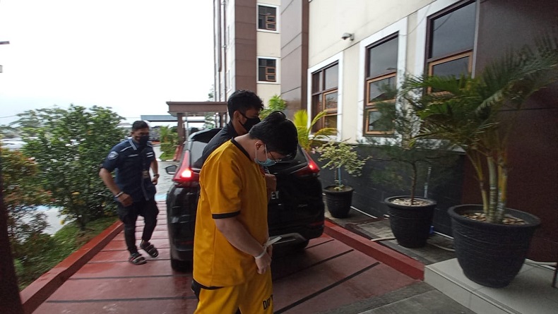 Polda Jabar Tangkap Pimpinan Pinjol Ilegal Sleman, Langsung Jadi Tersangka
