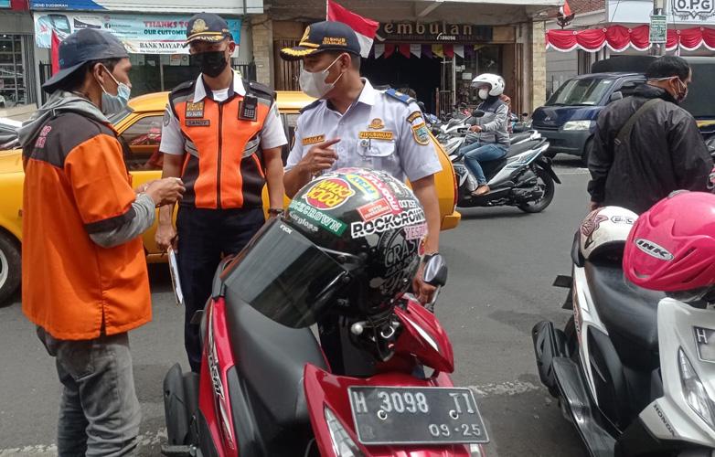 Realisasi Retribusi Parkir di Salatiga hingga Oktober 2021 Capai Rp850 Juta